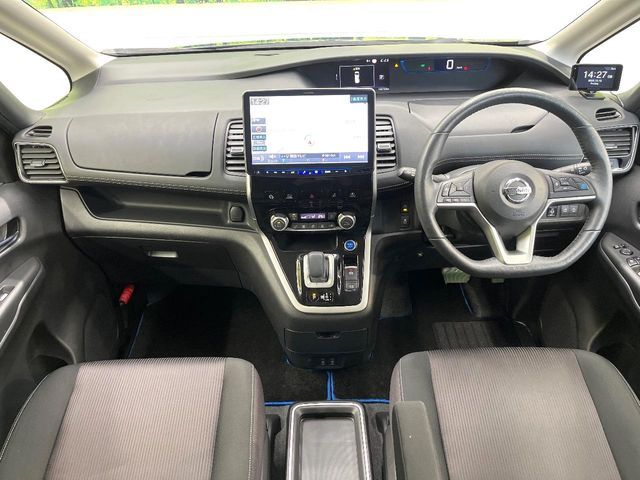 NISSAN SERENA  WG 2018