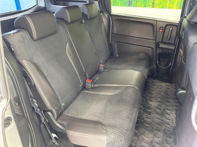 HONDA FREED Spike HYBRID 2012