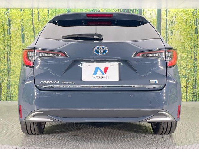 TOYOTA COROLLA TOURING HYBRID 2024