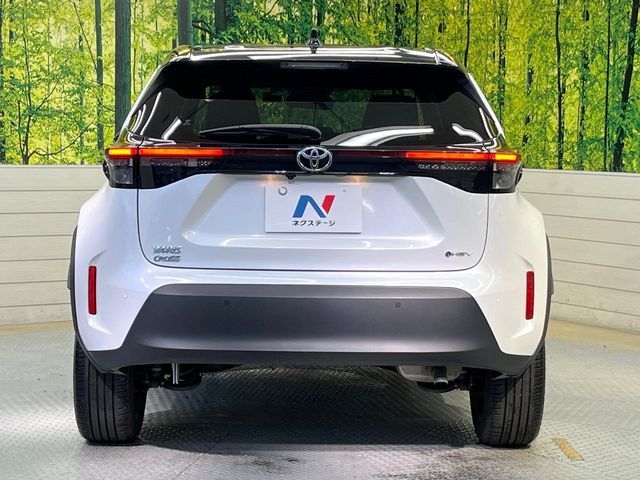 TOYOTA YARIS CROSS HYBRID 2025