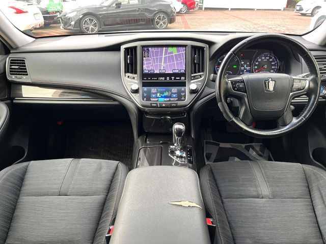 TOYOTA CROWN sedan hybrid 2013