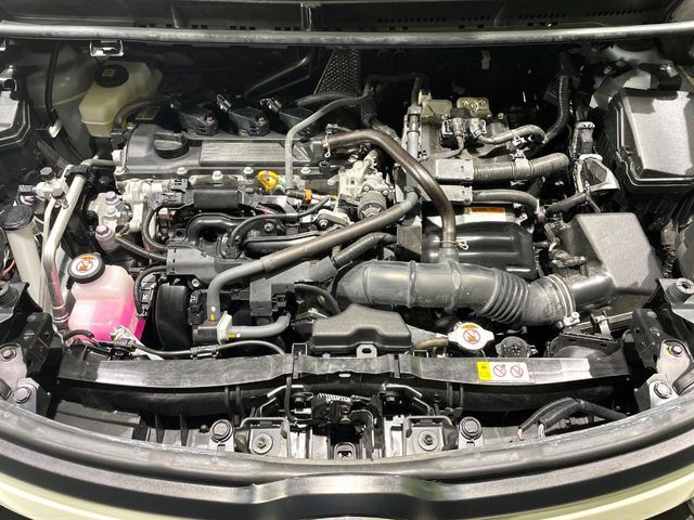 TOYOTA SIENTA HYBRID 2023