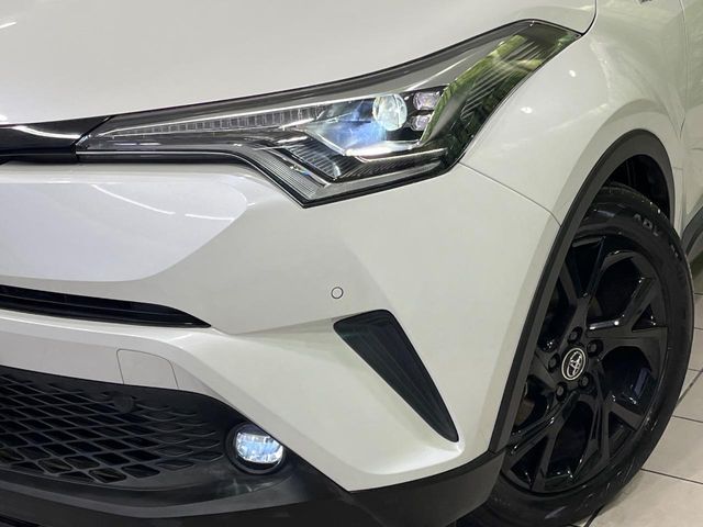 TOYOTA C-HR 2019