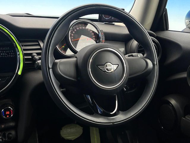 BMW BMW MINI COOPER D 2017