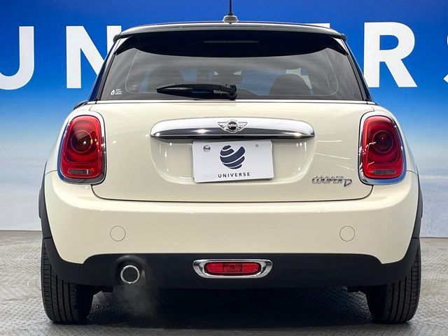 BMW BMW MINI COOPER D 2017