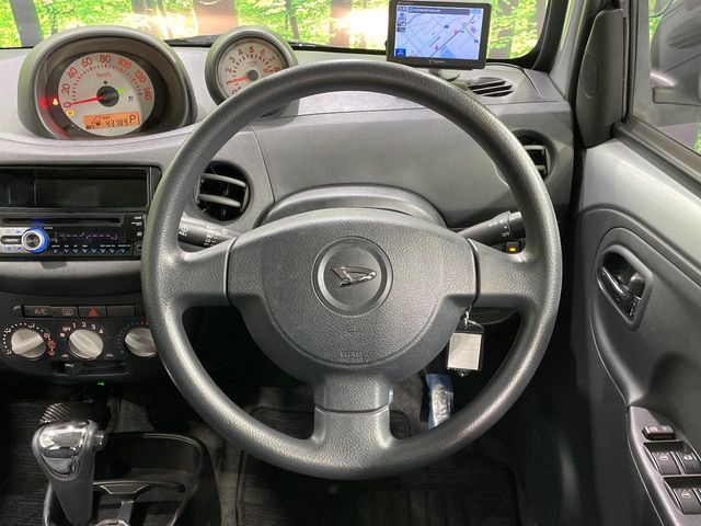 DAIHATSU ESSE CUSTOM 2011