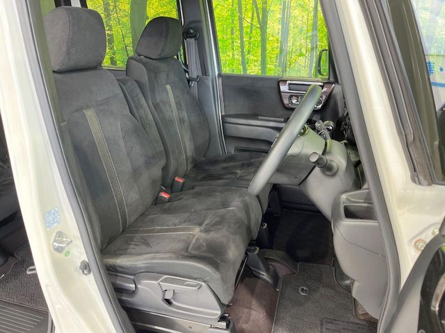 HONDA N BOX CUSTOM 2017