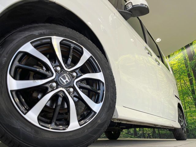 HONDA N BOX CUSTOM 2017