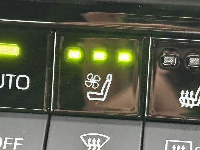 TOYOTA CROWN CROSSOVER 2023