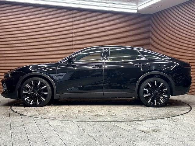 TOYOTA CROWN CROSSOVER 2023