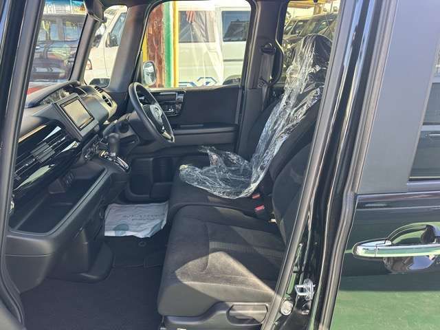 HONDA N BOX CUSTOM 2023