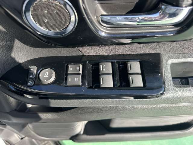 HONDA N BOX CUSTOM 2023