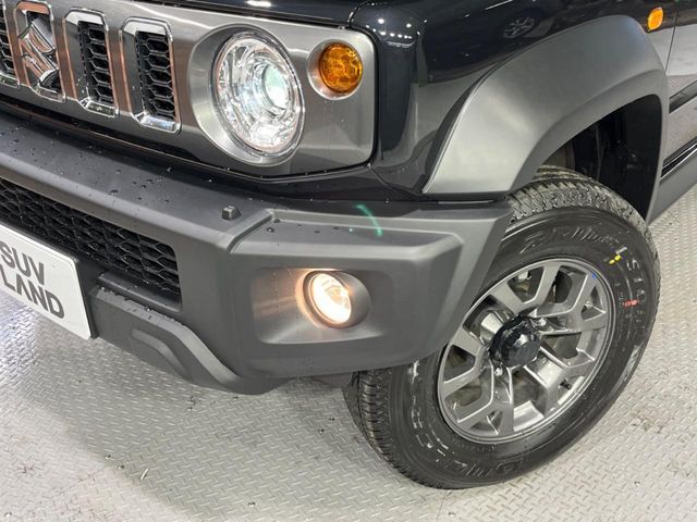 SUZUKI JIMNY NOMADE 2025