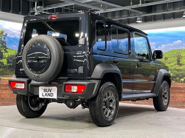 SUZUKI JIMNY NOMADE 2025
