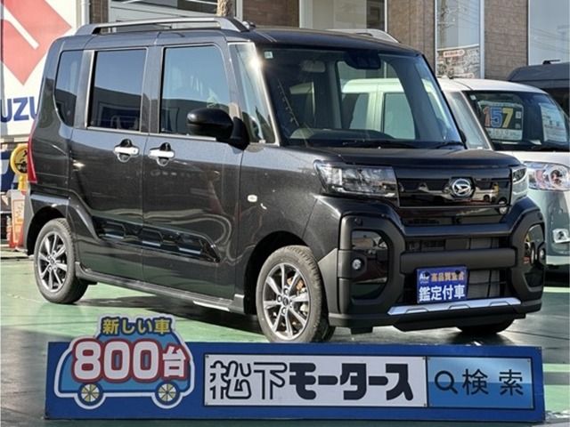 DAIHATSU TANTO FAN CROSS 2024