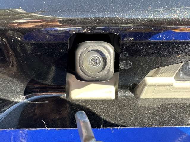 DAIHATSU TANTO FAN CROSS 2024