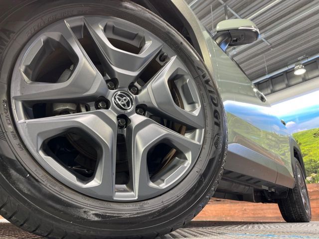 TOYOTA RAV4 4WD 2023