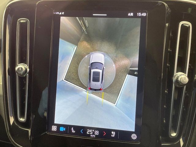 VOLVO VOLVO XC40 2022