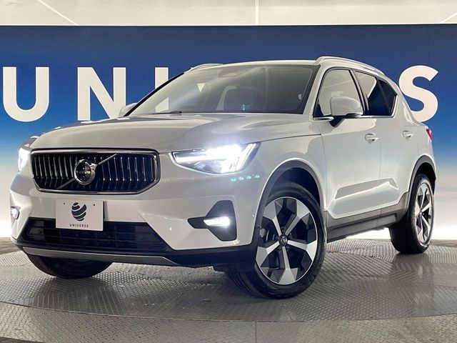 VOLVO VOLVO XC40 2022
