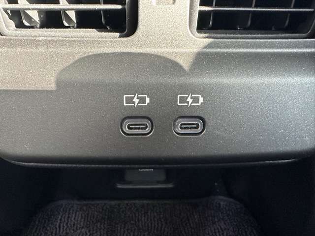 TOYOTA CROWN CROSSOVER 2024