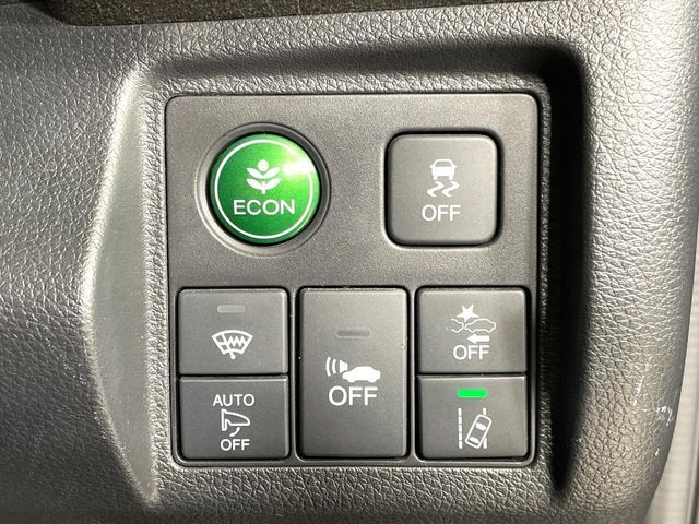 HONDA VEZEL HYBRID 2016