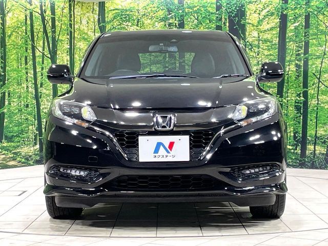 HONDA VEZEL HYBRID 2016