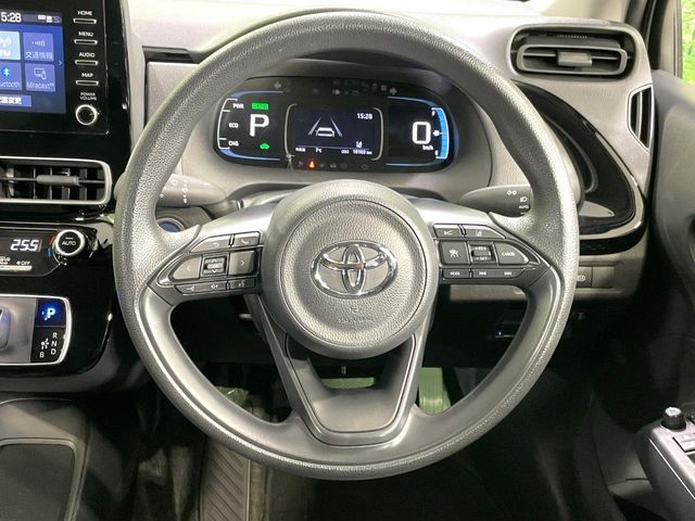 TOYOTA AQUA 2023