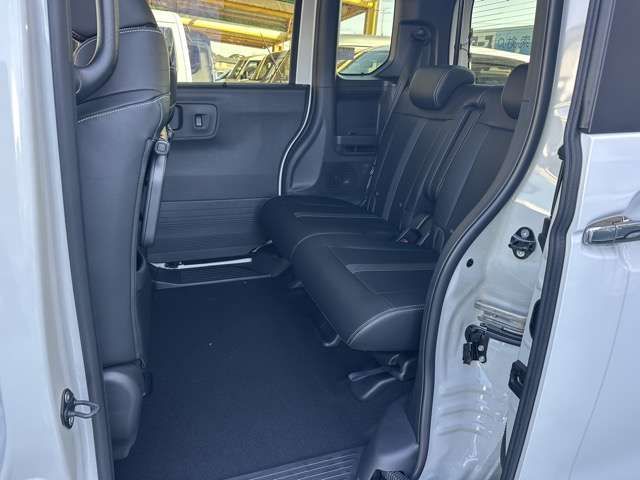 HONDA N BOX CUSTOM 2025