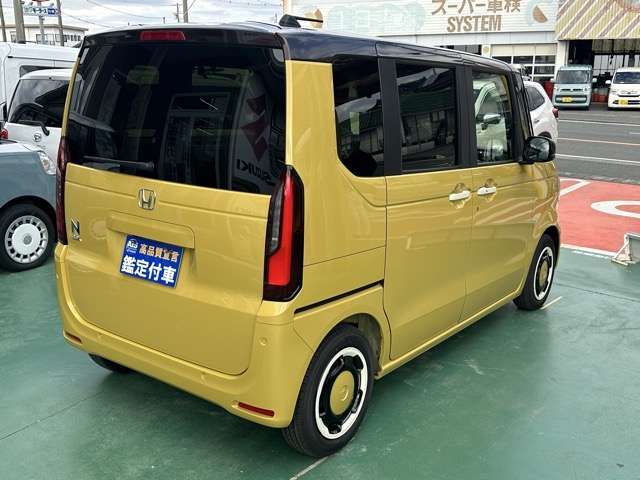 HONDA N BOX 2025