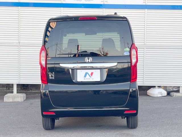 HONDA N BOX 2018