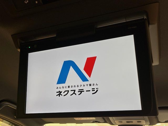 TOYOTA VOXY 4WD 2018