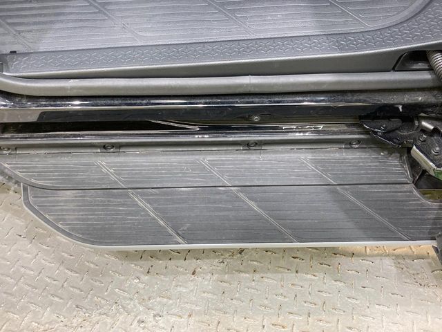 TOYOTA VOXY HYBRID 2025