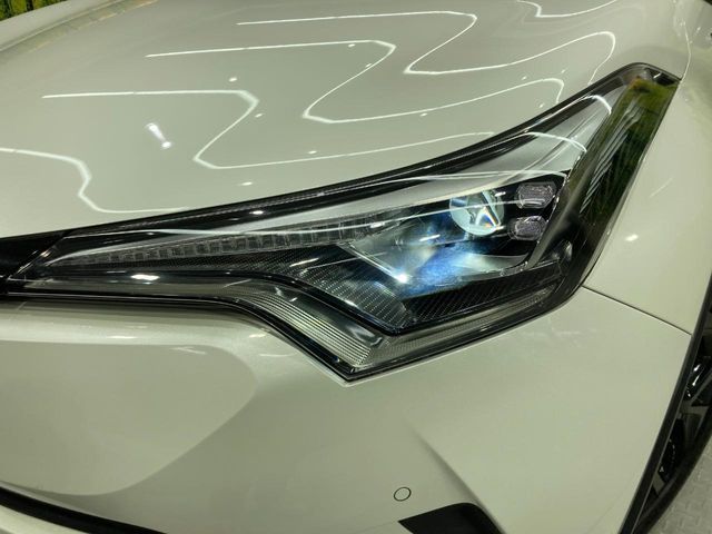 TOYOTA C-HR 2019