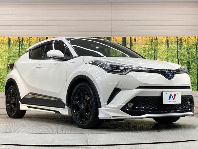 TOYOTA C-HR 2019