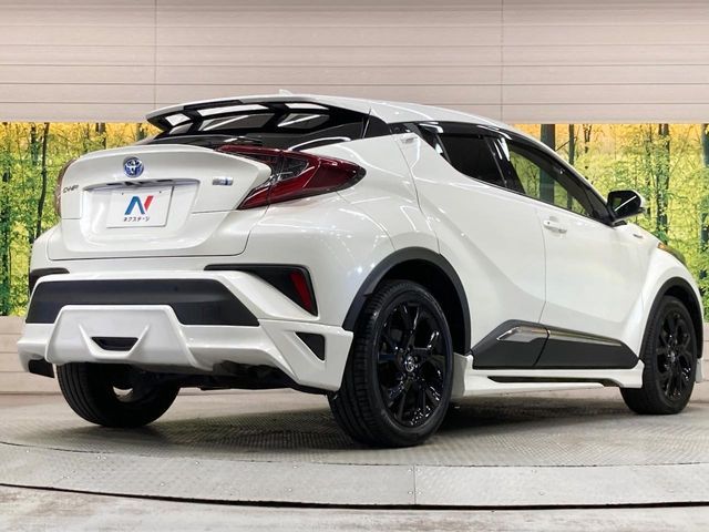 TOYOTA C-HR 2019