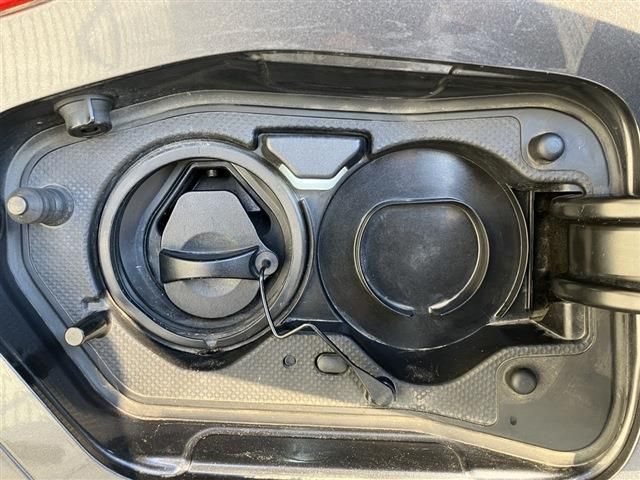 TOYOTA PRIUS PHV 2017