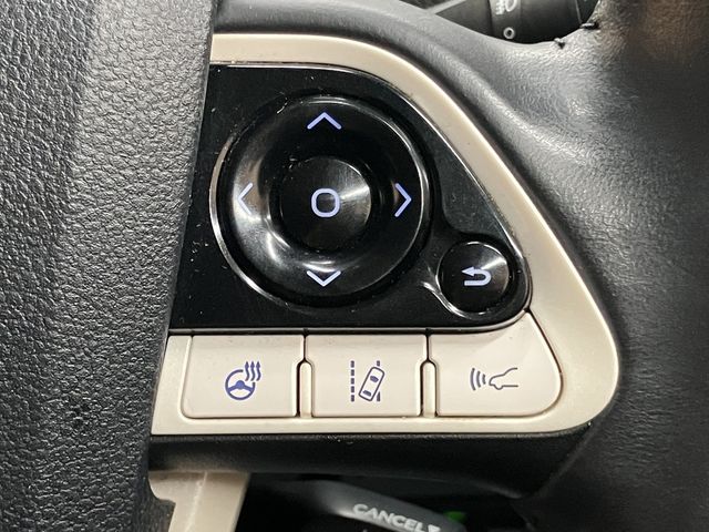 TOYOTA PRIUS PHV 2017