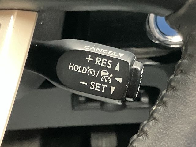 TOYOTA PRIUS PHV 2017