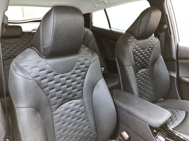 TOYOTA PRIUS PHV 2017