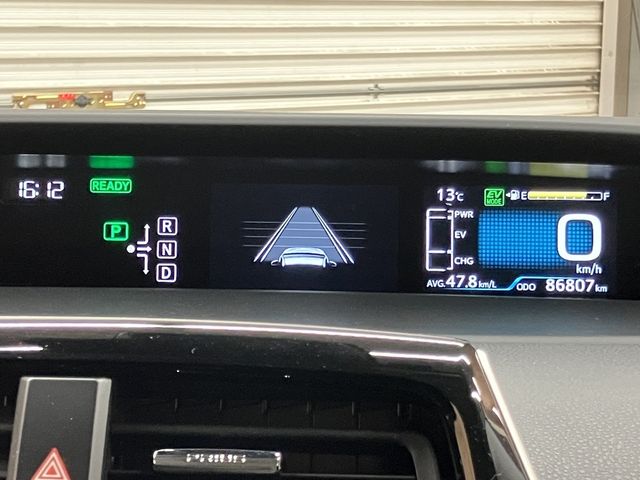 TOYOTA PRIUS PHV 2017