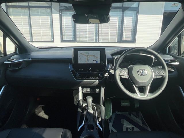 TOYOTA COROLLA CROSS HYBRID 2025