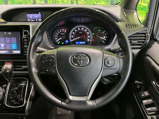 TOYOTA ESQUIRE 4WD 2019