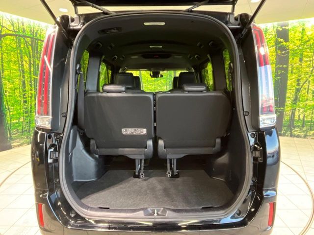 TOYOTA ESQUIRE 4WD 2019