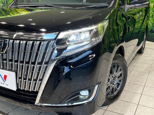 TOYOTA ESQUIRE 4WD 2019