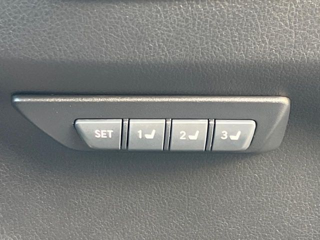 TOYOTA LEXUS NX300h 2018