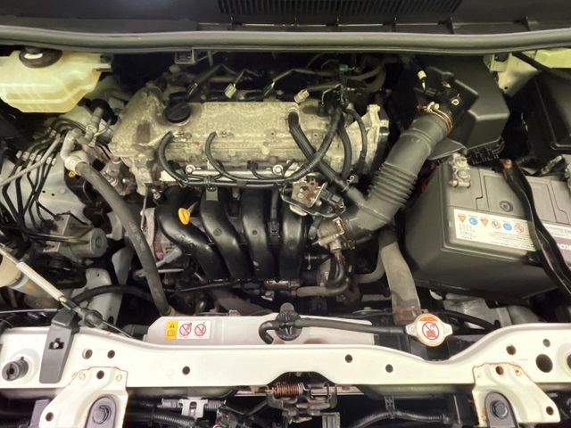 TOYOTA VOXY 4WD 2018