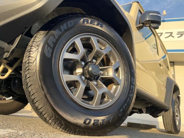 SUZUKI JIMNY SIERRA 2024