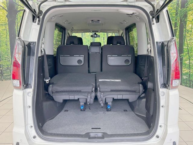 NISSAN SERENA  S-HYBRID 2016