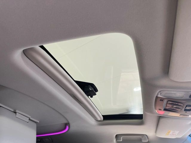 TOYOTA VELLFIRE 2016