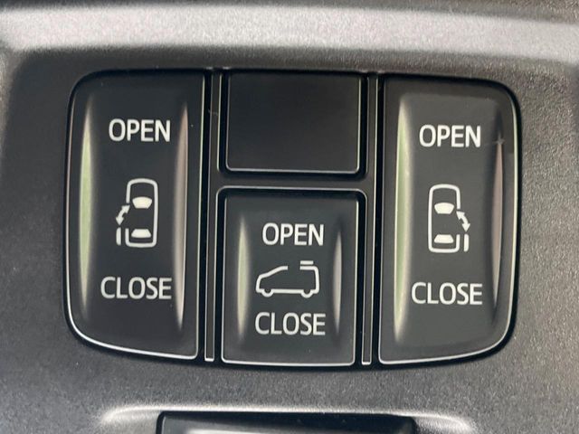 TOYOTA VELLFIRE 2016